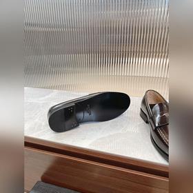 Prada – высококачественные мужские кожаные туфли для повседневной