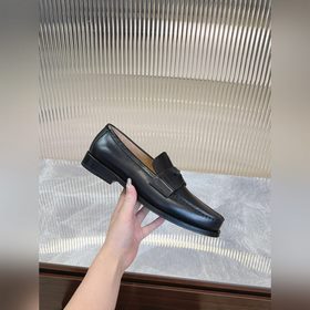 Prada – высококачественные мужские кожаные туфли для повседневной
