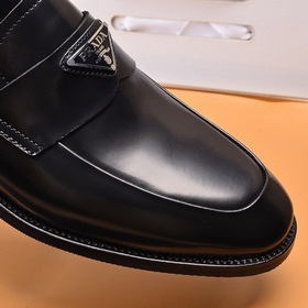 Prada 【PRADA】 Высочайшее мастерство, полностью ручная работа, кож