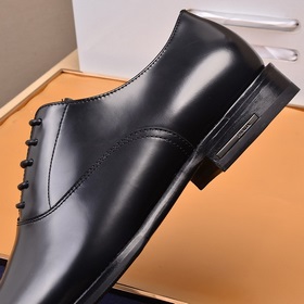 Prada 【PRADA】 Высочайшее мастерство, полностью ручная работа, кож
