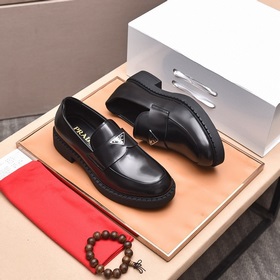 Торговая марка товара： Prada «Прада» оригинальные кожаные туфли