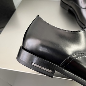 Prada – высококачественные мужские кожаные туфли для повседневной