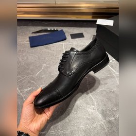 Мужские кожаные туфли PRADA, импортный товар, материал： кожа высш