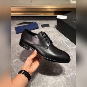 Мужские кожаные туфли PRADA, импортный товар, материал： кожа высш