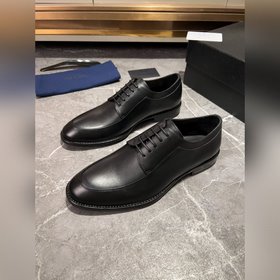 Мужские кожаные туфли PRADA, импортный товар, материал： кожа высш