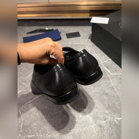 Мужские кожаные туфли PRADA, импортный товар, материал： кожа высш