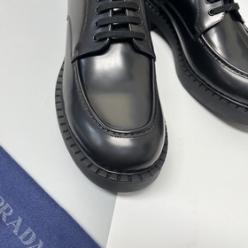 Классическая модель PRADA с шнурками, новая модель 2022 года, ита