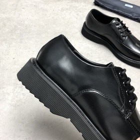 Prada Толстая подошва, формальный стиль, модель из фирменного маг