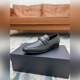 PRADA ~ Размер： 38-45 Новые высококачественные мужские кожаные т