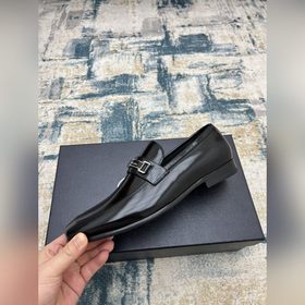 PRADA ~ Размер： 38-45 Новые высококачественные мужские кожаные т