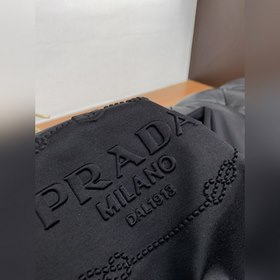 Prada 2025 весна-лето, новая коллекция, последние модели с круглы