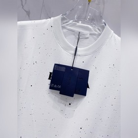 Prada Новая коллекция весна-лето 2025. Последние новинки в магаз