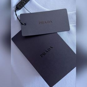 Prada 2025 весна-лето, новая коллекция, последние модели с круглы