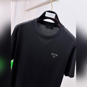 Prada 2025 весна-лето, новая коллекция, последние модели с круглы