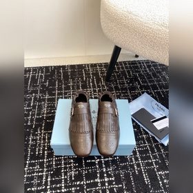 Услуги покупке товаров  Prada 25ss Prada Подиумная модель ретро-