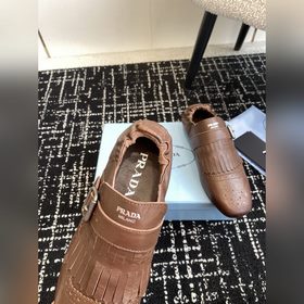 Услуги покупке товаров  Prada 25ss Prada Подиумная модель ретро-