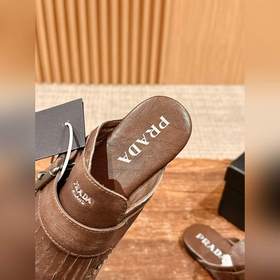 Prada Подиумная модель ретро туфли с бахромой, с ремешком и полуо