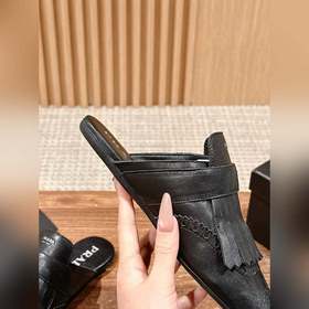 Prada Подиумная модель ретро туфли с бахромой, с ремешком и полуо