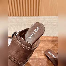 Prada Подиумная модель ретро туфли с бахромой, с ремешком и полуо