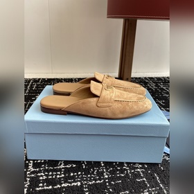 Услуги покупке товаров  Prada 25ss Prada Подиумная модель с треу