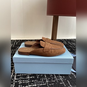Услуги покупке товаров  Prada 25ss Prada Подиумная модель с треу