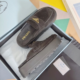 Топовая версия： женская  Prada Серия Nappa Перекрестные ремешки 