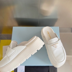 Топовая версия： женская  Prada Серия Nappa Перекрестные ремешки 