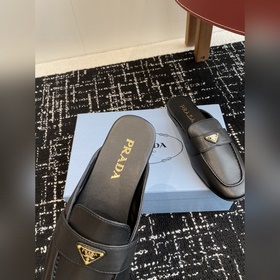Услуги покупке товаров  Prada 25ss Prada Подиумная модель с треу