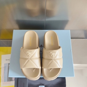 Топовая версия： женская модель Prada Серия Nappa Перекрестные ре