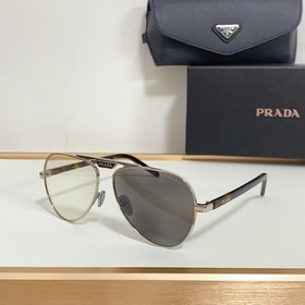PRADA МОДЕЛЬ： PR A88XS РАЗМЕР： 57-15-145