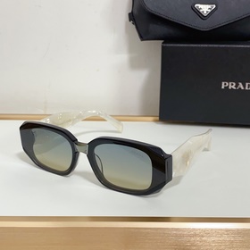 PRADA MOD： PR160S Размер： 52/21/145