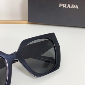 PRADA МОДЕЛЬ： SPR 15WS Размер： 54/19-140