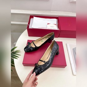 Valentino 2025 весна-лето новинки BOWOW кожаные туфли с каменным 