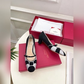 Valentino 2025 весна-лето новинки BOWOW шелковые туфли с бриллиан