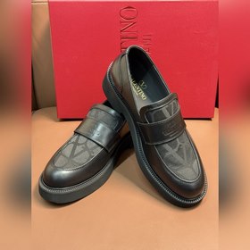 Новые мужские туфли-лофеки VALENTINO с заклепками. Модные и удобн