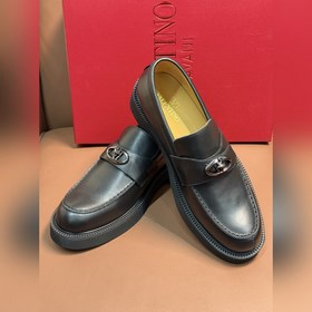 Новые мужские туфли-лофеки VALENTINO с заклепками. Модные и удобн