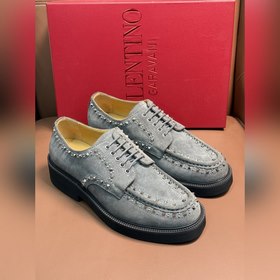 Новые мужские туфли-лофеки VALENTINO с заклепками. Модные и удобн