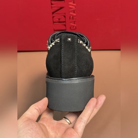 Новые мужские туфли-лофеки VALENTINO с заклепками. Модные и удобн