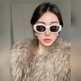 SAINT LAURENT . Новые товары SL M88 Логотип SAINT LAURENT на нож