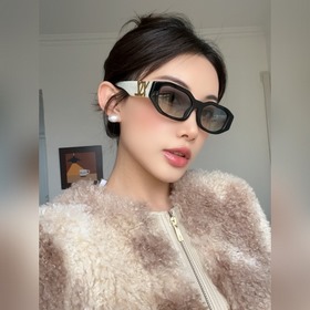 SAINT LAURENT . Новые товары SL M88 Логотип SAINT LAURENT на нож