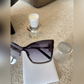 Ysl модники выстраиваются в очередь YSL M121F 2025 уже в продаже 