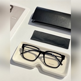 Ysl m480 af Обязательная покупка для обладателей круглого лица с 