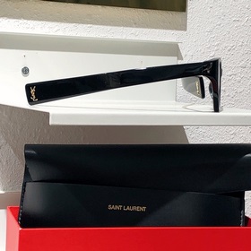 SAINT LAURENT . Новые товары SL M144 Логотип SAINT LAURENT на но