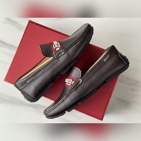 Новинка BALLY — мужские туфли без шнур