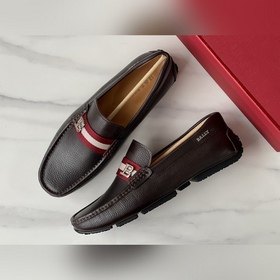 Новинка BALLY — мужские туфли без шнур