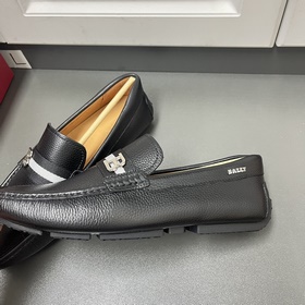 Мужские туфли BALLY Slip-On Four-Seaso