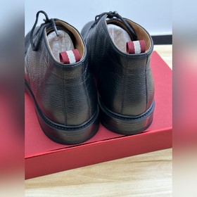 Новые мужские туфли Bally： последние м