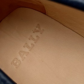 Мужские слипоны BALLY Изготовлены из