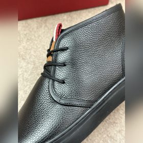 Новые мужские туфли Bally： последние п