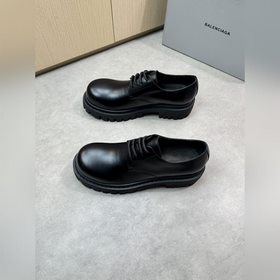 [BALENCIAGA] Balenciaga  - Высоко